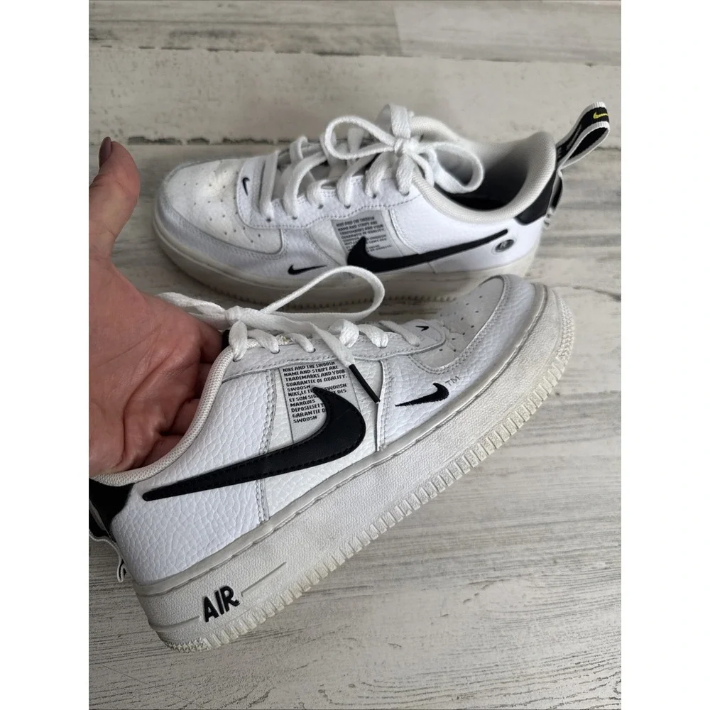 Nike Air Force 1 LV8 Utility GS White Black‎ Sneakers 4Y AR1708-100